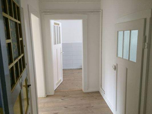 Flur 1. OG rechts