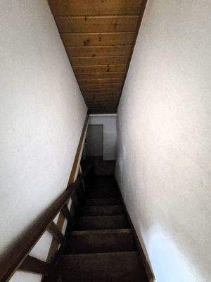 Treppe zum Keller.jpg