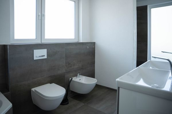 Badezimmer EG