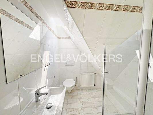 Badezimmer im Obergeschoss