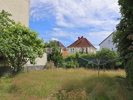 Garten mit weiterer Bebauungsmöglichkeit