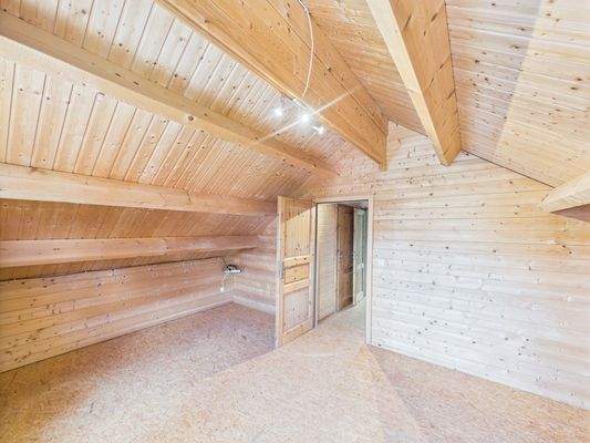 CAM03784G0-PR0073-STILL025