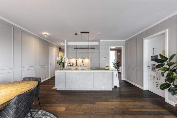 Hochwertige Einbauküche