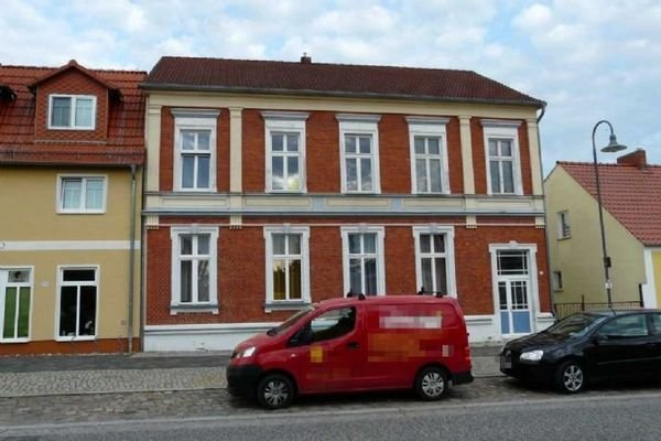 Straßenfront