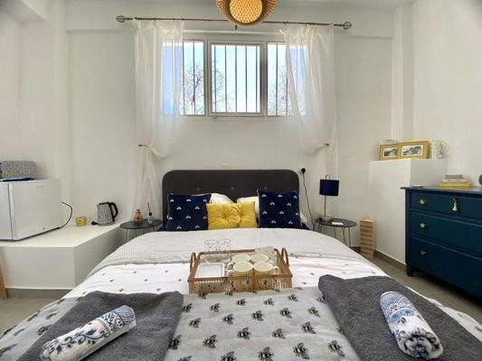 Wunderschön Renovierte Villa mit Meer- und Bergblick zum Verkauf in Xirosterni