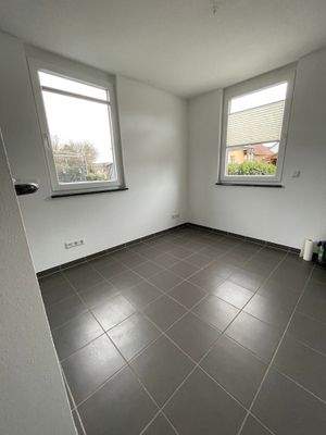 EG_Eingangsbereich_Essecke oder Garderobenbereich 