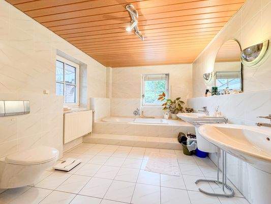Vollbad neben SZ
