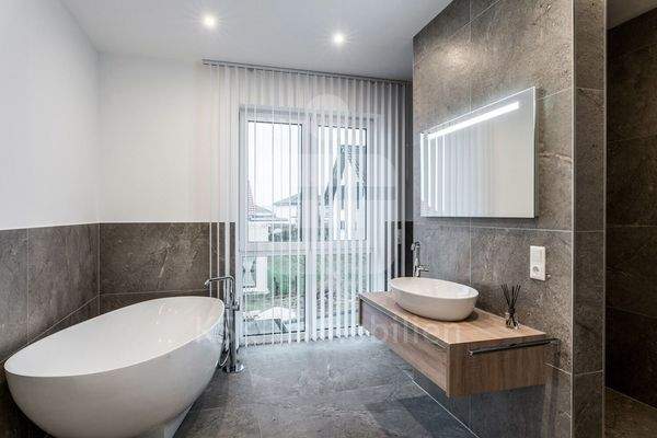 Bad Obergeschoss Haupthaus