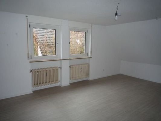 Wohn-Schlafzimmer (OG)