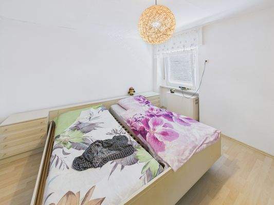 CAM01223G0-PR0141-STILL038