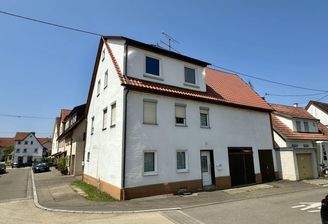 Hausansicht Straßenseite