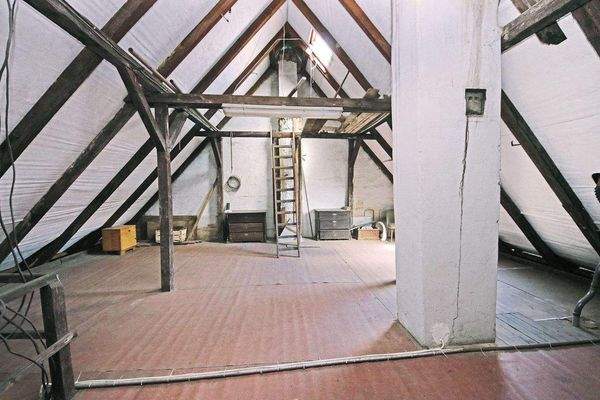 Dachgeschoss / Dachboden