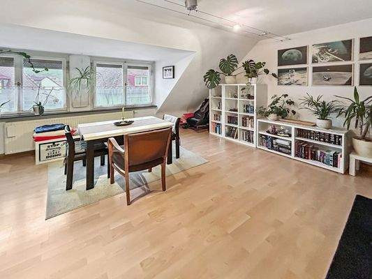 Dachgeschoss Wohn- und Essbereich