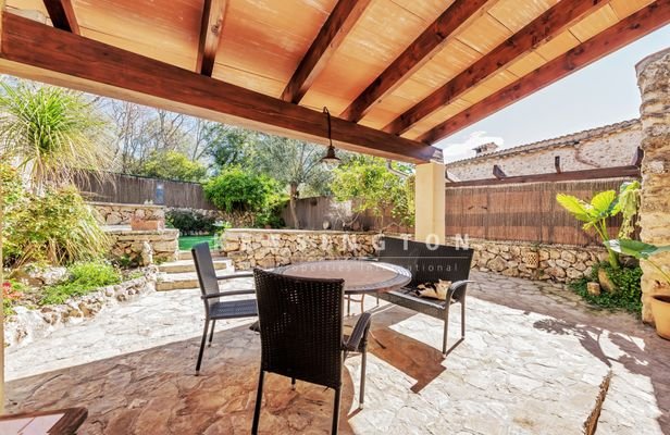 Haus in Ruberts, Mallorca-terrasse