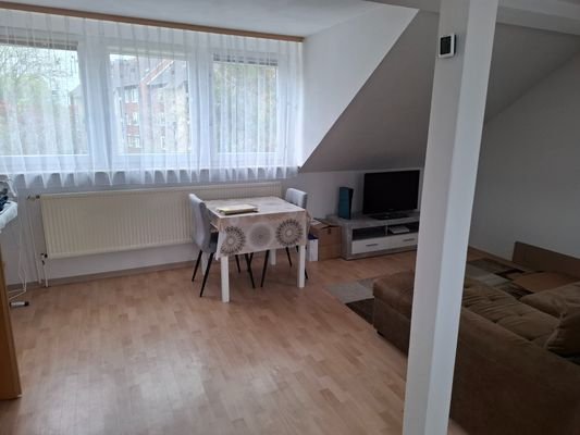 Wohn- und -Schlafzimmer 1