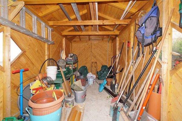 Kleiner Holzschuppen