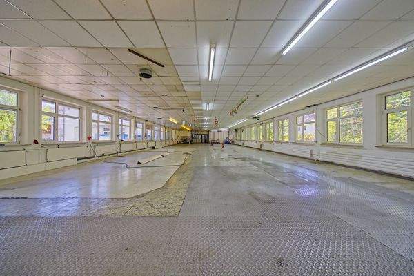 Halle 1 (Vor Entkernung)