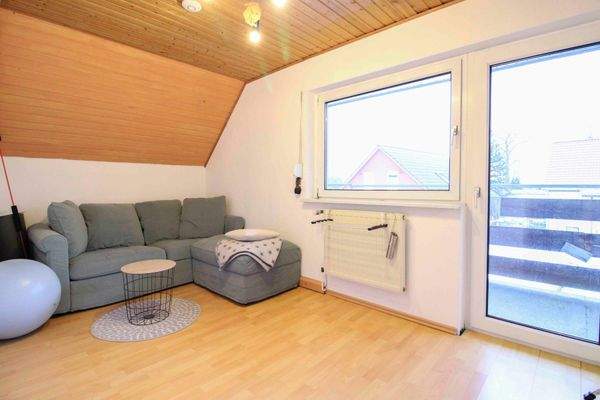 Schlafzimmer mit Balkon 1.OG