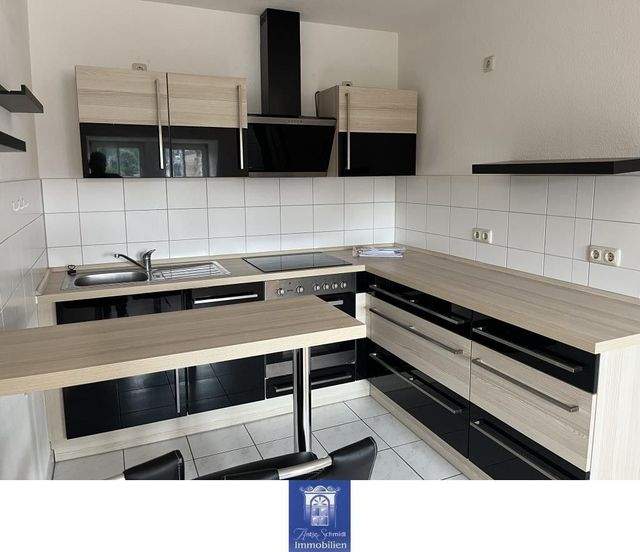 Himmlische Dachwohnung mit Tageslichtbad mit Wanne und Dusche! - Photo 2