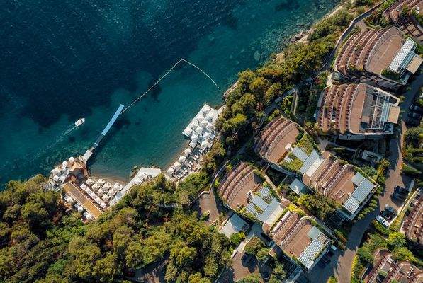 Dukley Exterior (16)