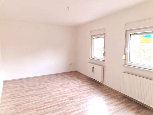 Wand- und Bodenbeläge neu