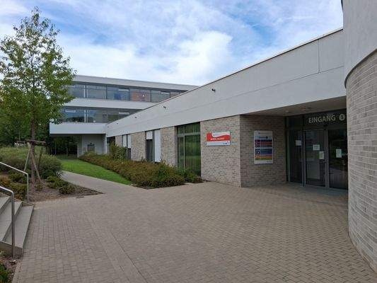 Außenbereich und Zugang.jpg