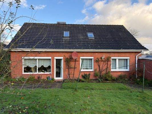 Neuwittenbek Hauptstr 68.JPG