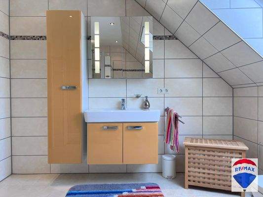 Obergeschoss Wohnung links