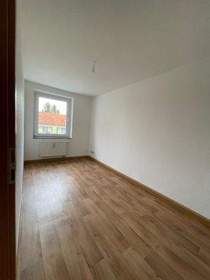 25-11-18 14-28-59 6422.jpg