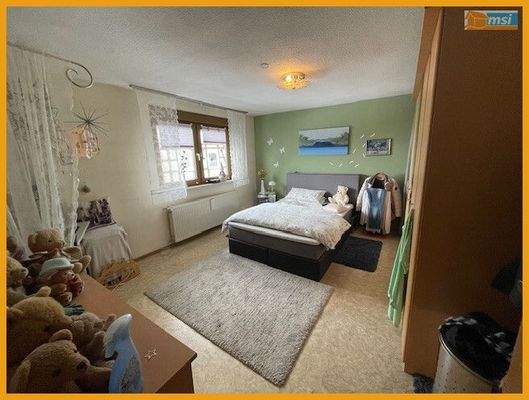 Schlafzimmer Wohnung OG