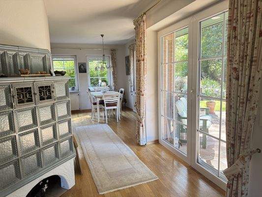 Wohnzimm mit Terrassenzugang