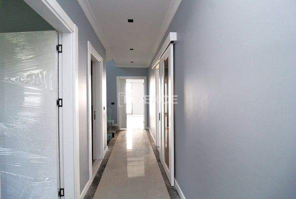 Detached Villa with Pool in Nilüfer Gümüştepe