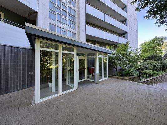 Gepflegter Eingangsbereich