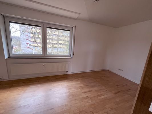 Wohnen rechter Bereich hinter dem Raumteiler