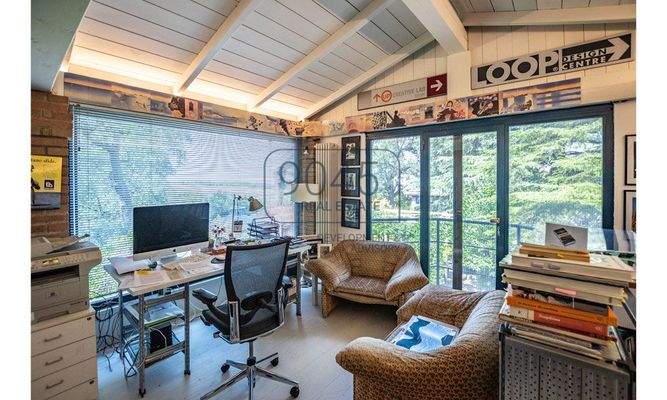 Moderne Villa mit Panoramablick in Castel San Pietro Terme – Emilia-Romagna