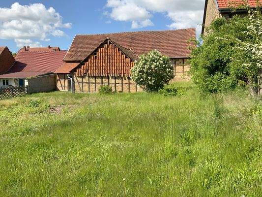 Garten und Scheune