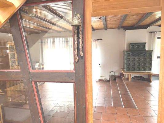 Blick vom Flur zum Wohnzimmer_Page_1.jpeg