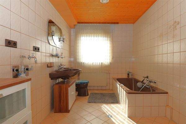 Badezimmer Untergeschoss