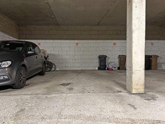 eigener Tiefgaragenplatz