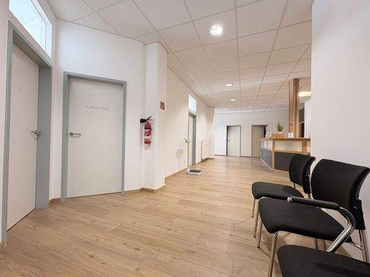 Empfangsbereich (5).JPG