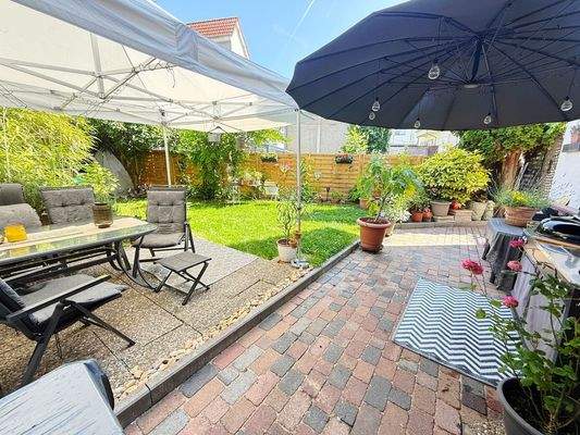 Terasse - von Esszimmer aus begehbar