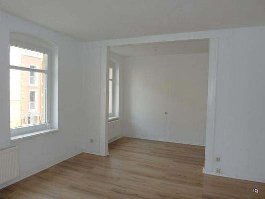 Wohnbereich, Blick Richtung Schlafbereich