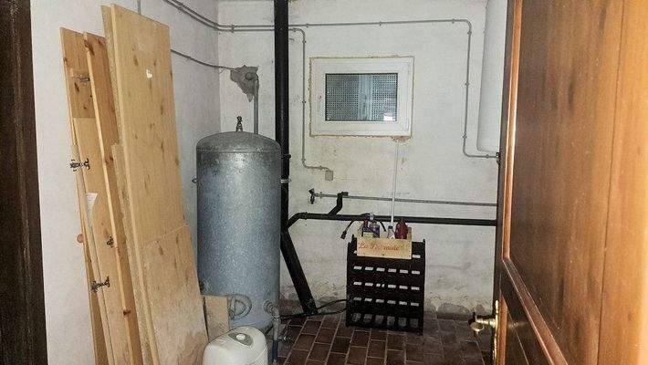 Autoklav für das Wasser aus der Quelle das das Unt