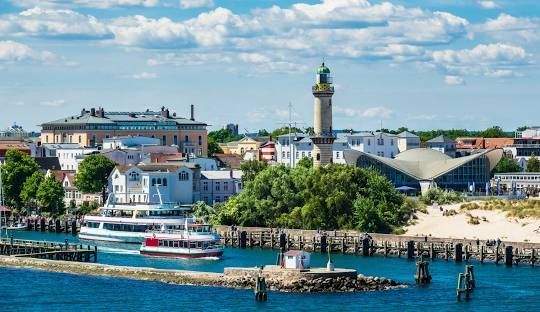 Beliebtes Seebad Warnemünde in ca. 30 Minuten