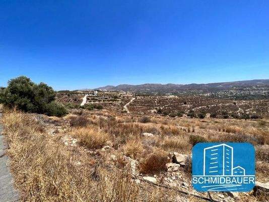 Kreta, Kamilari: Grundstück am Rande eines touristischen Dorfes zu verkaufen