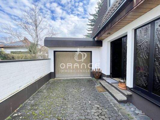 Stellen Sie Ihr Auto doch direkt vor der Garage ab...