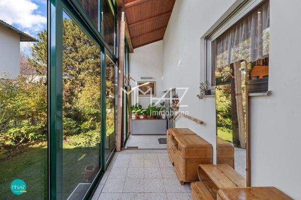 Eingangsbereich Top 1 und Top 2