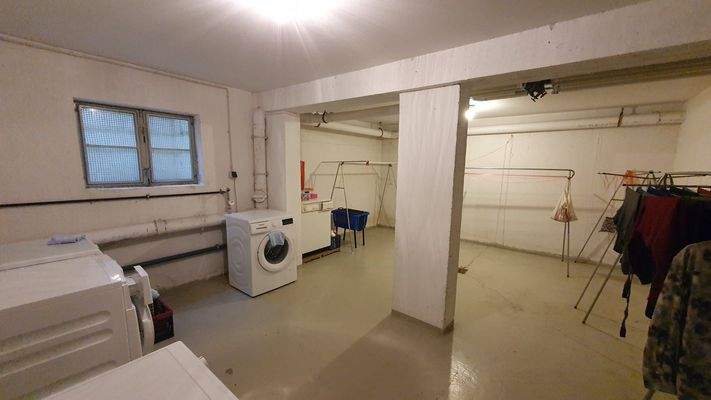 allgem. Wasch-/Trockenraum