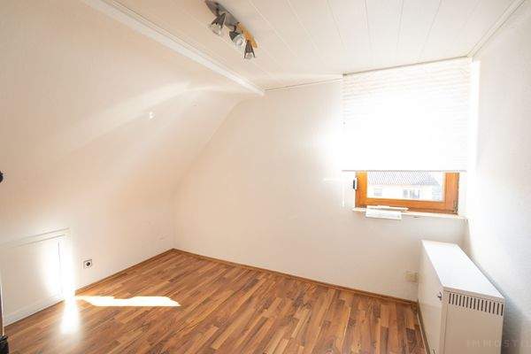 Kinderzimmer bzw. Küche DG