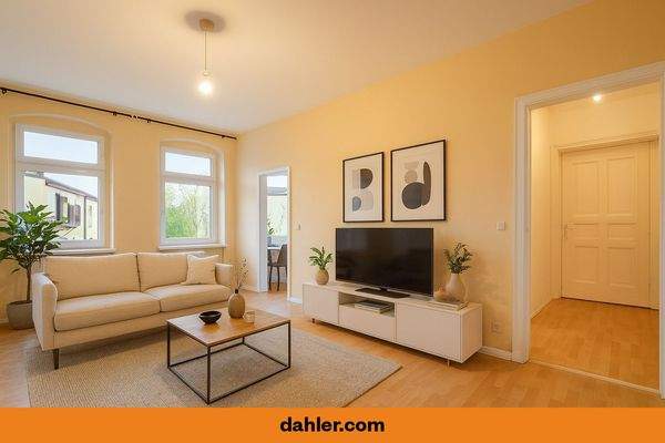 Lichtdurchfluteter Wohn- und Schlafbereich